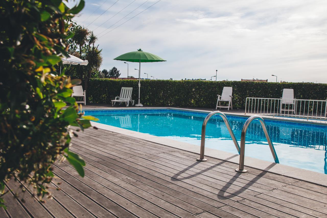 Hotel Larverde Serta Bagian luar foto