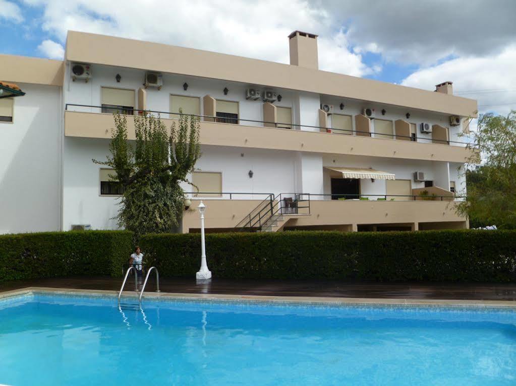 Hotel Larverde Serta Bagian luar foto